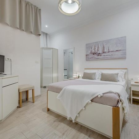 Victoria Luxury Rooms - Split Downtown 외부 사진