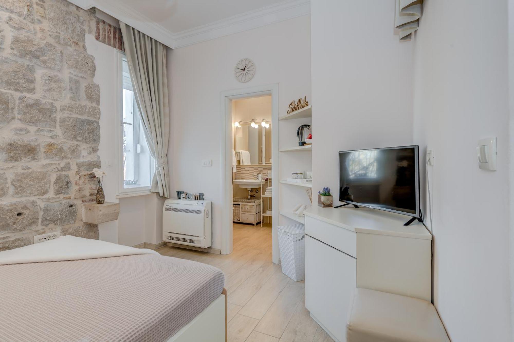 Victoria Luxury Rooms - Split Downtown 외부 사진