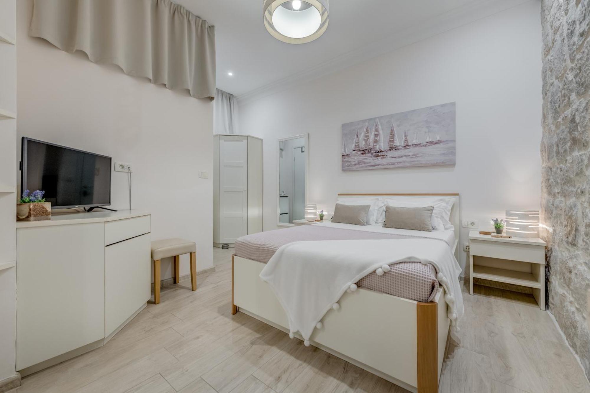 Victoria Luxury Rooms - Split Downtown 외부 사진
